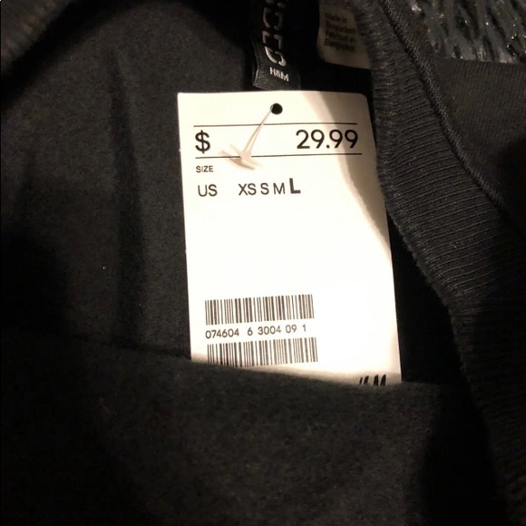 Brand new Justin Bieber Crewneck - Picture 2 of 3